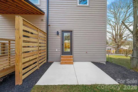 13 Gudger Road Asheville NC 28806