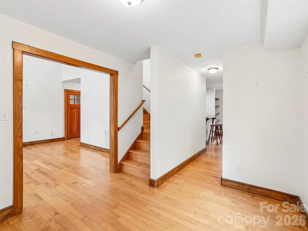 3 Delaware Avenue Asheville NC 28806