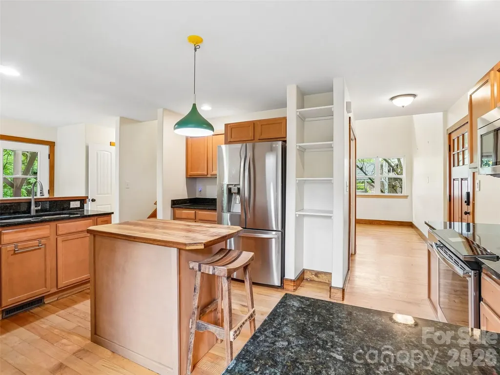 3 Delaware Avenue Asheville NC 28806