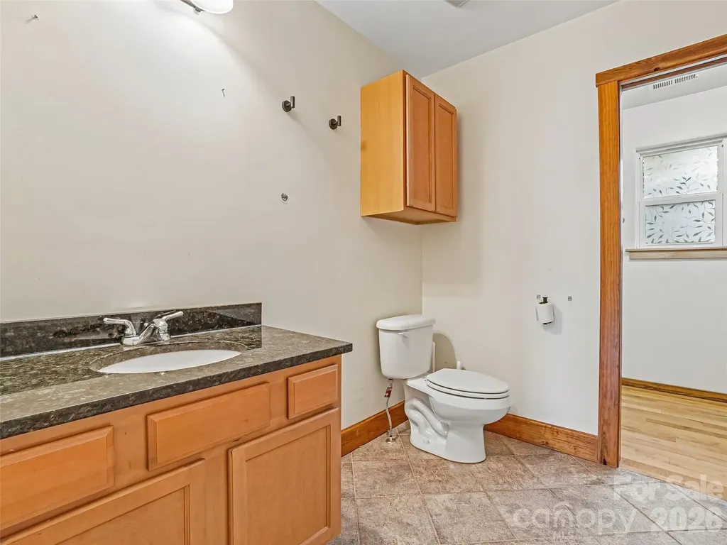 3 Delaware Avenue Asheville NC 28806