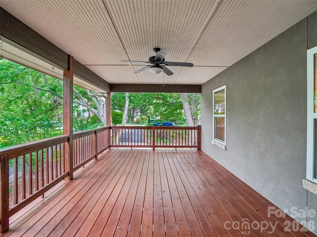 3 Delaware Avenue Asheville NC 28806