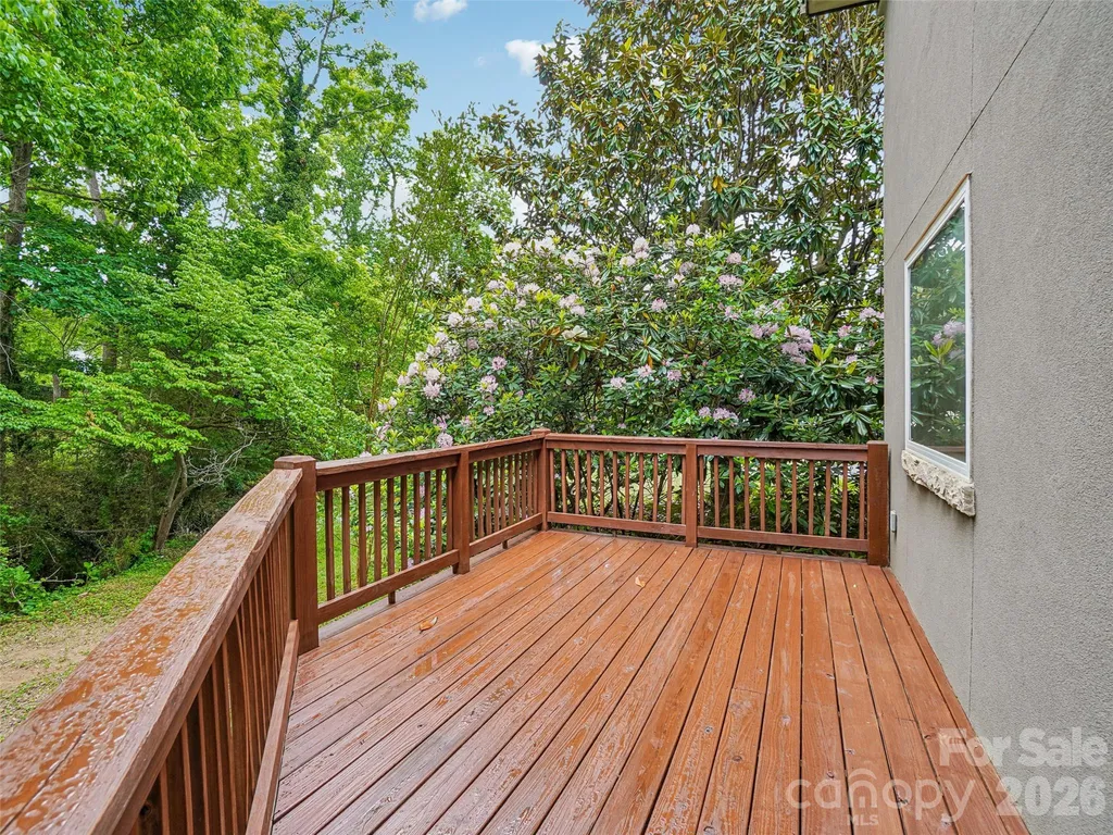 3 Delaware Avenue Asheville NC 28806