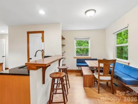 3 Delaware Avenue Asheville NC 28806