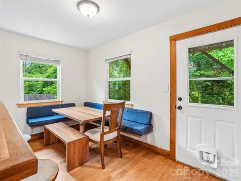 3 Delaware Avenue Asheville NC 28806