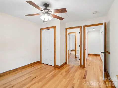3 Delaware Avenue Asheville NC 28806