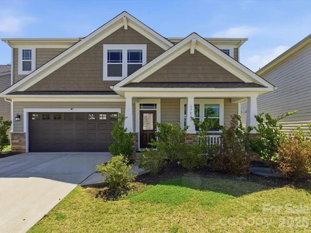 17033 Carolina Pine Row Charlotte NC 28278
