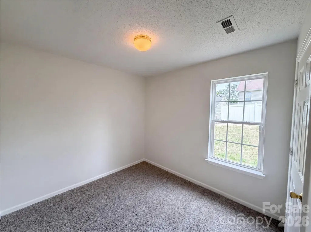 1841 Mission Oaks Street Kannapolis NC 28083
