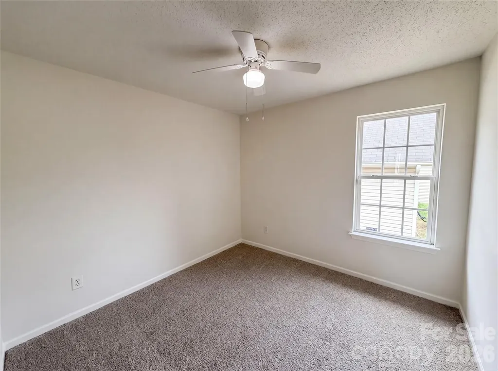 1841 Mission Oaks Street Kannapolis NC 28083