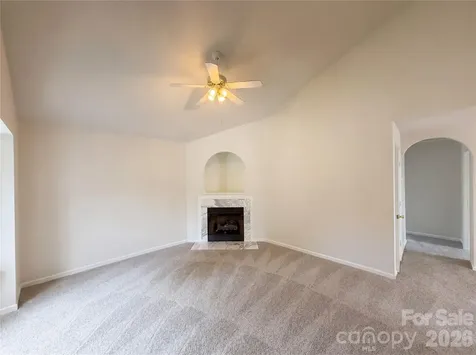 1841 Mission Oaks Street Kannapolis NC 28083
