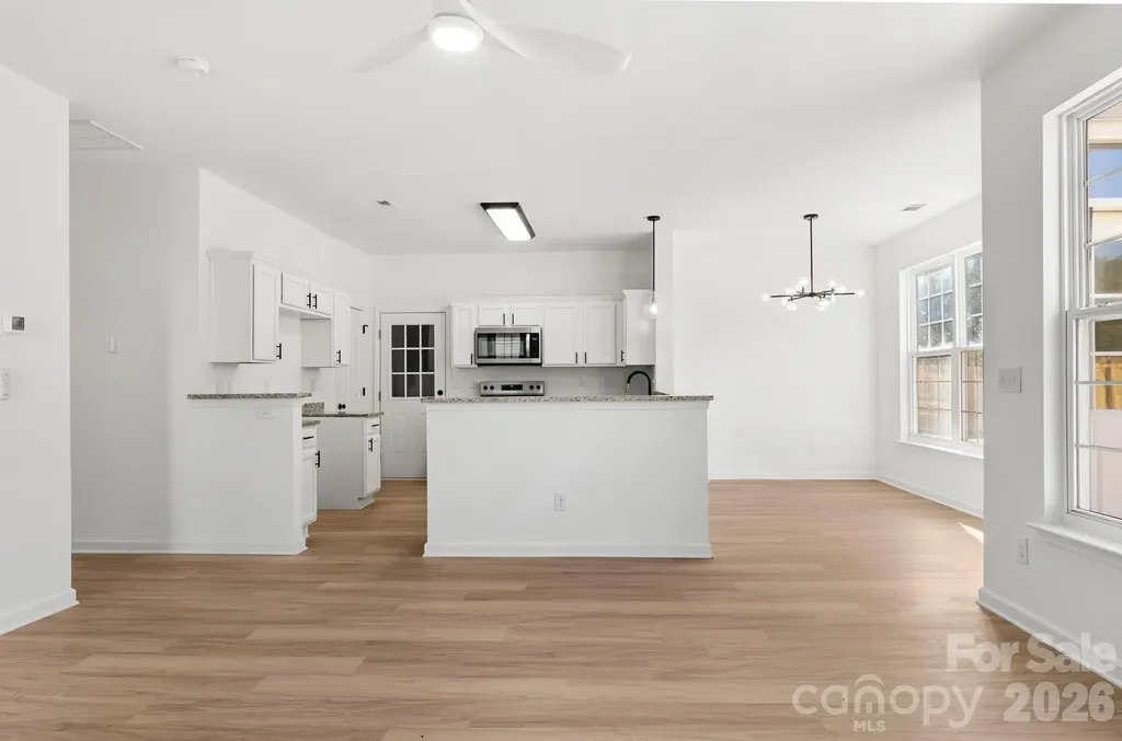 14426 Arlandes Drive Charlotte NC 28278