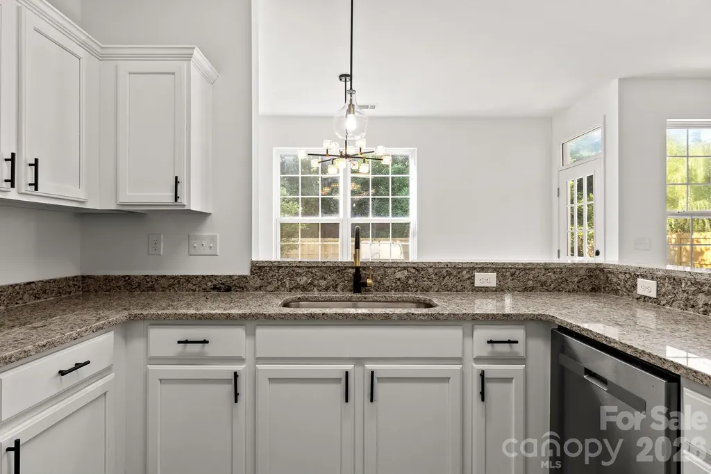 14426 Arlandes Drive Charlotte NC 28278