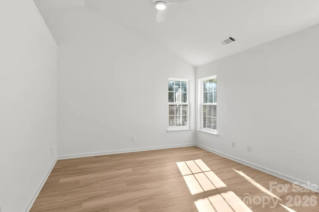 14426 Arlandes Drive Charlotte NC 28278