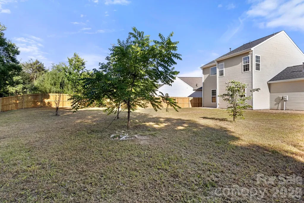 14426 Arlandes Drive Charlotte NC 28278