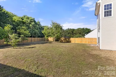 14426 Arlandes Drive Charlotte NC 28278
