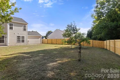 14426 Arlandes Drive Charlotte NC 28278