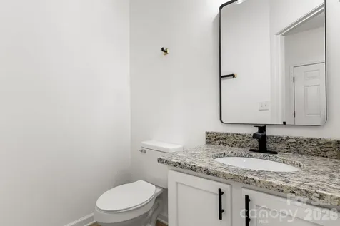 14426 Arlandes Drive Charlotte NC 28278