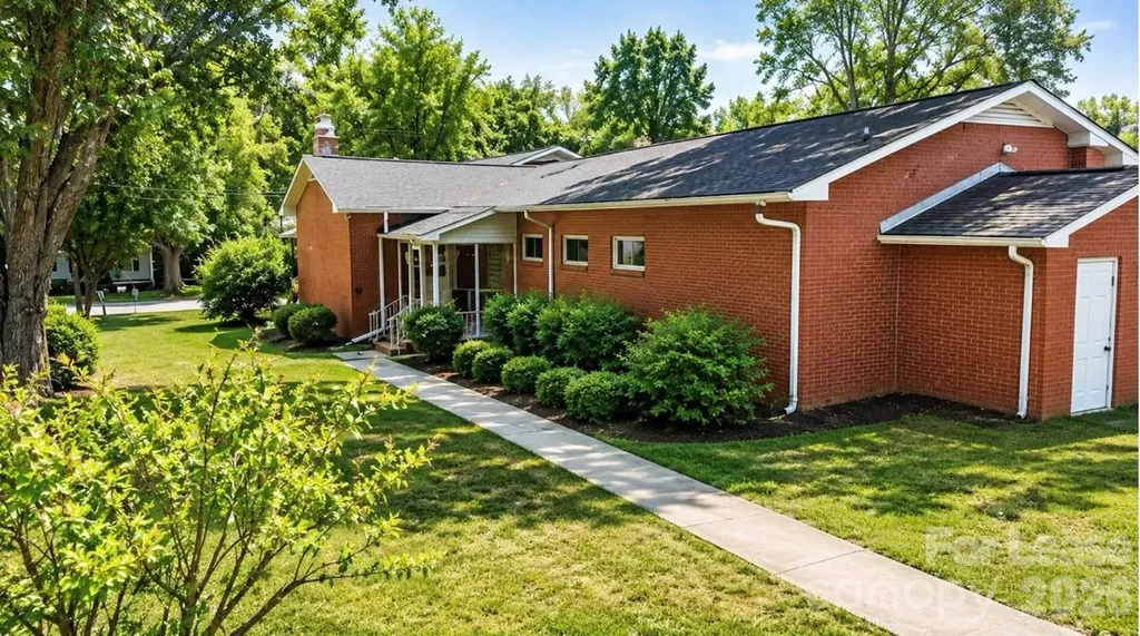 848 Old Charlotte Road SW Concord NC 28027