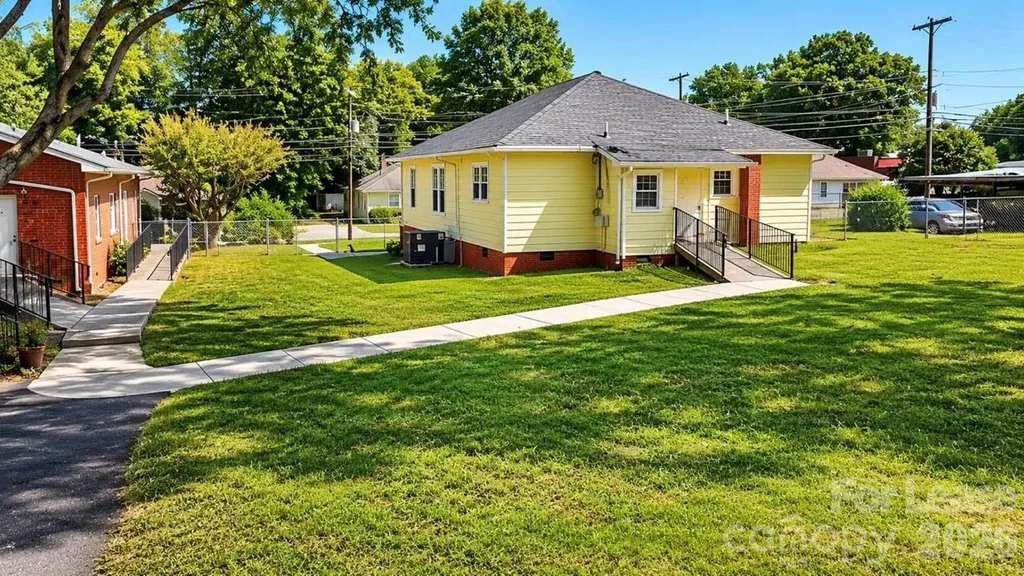 848 Old Charlotte Road SW Concord NC 28027