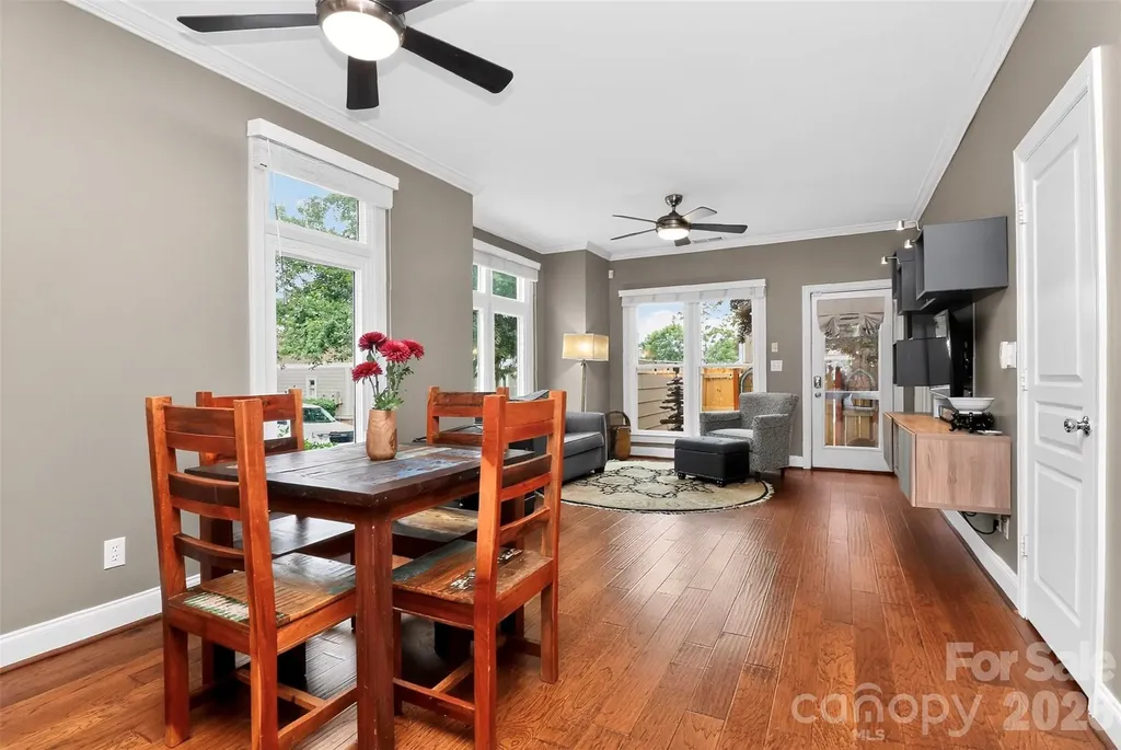 1073 Park West Drive Charlotte NC 28209