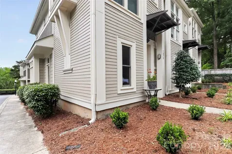 1073 Park West Drive Charlotte NC 28209