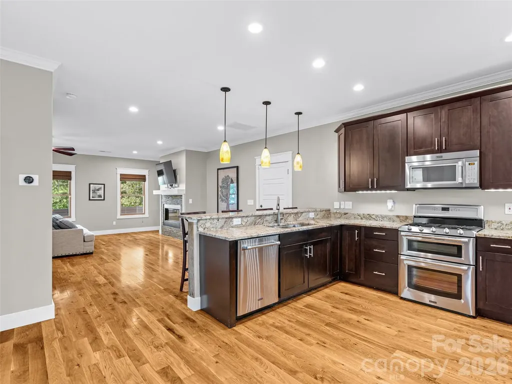 71 Mcclain Street Asheville NC 28803