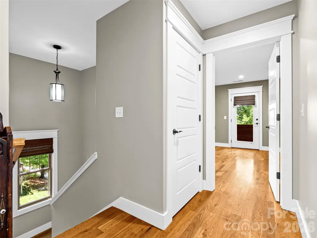 71 Mcclain Street Asheville NC 28803