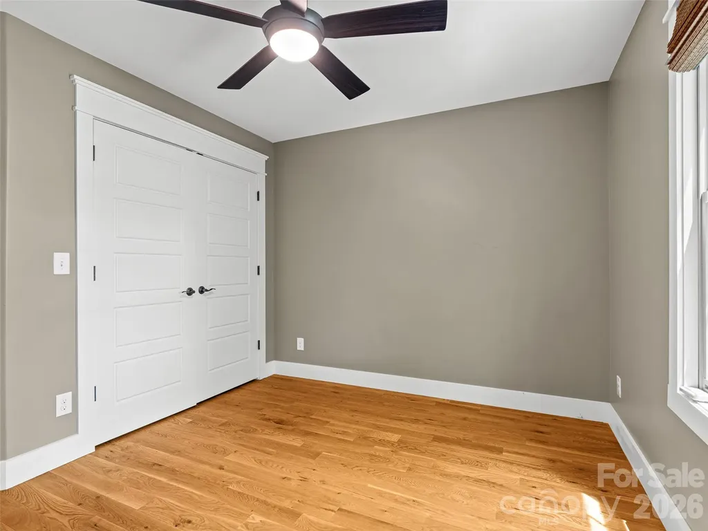 71 Mcclain Street Asheville NC 28803