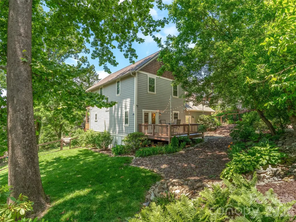71 Mcclain Street Asheville NC 28803