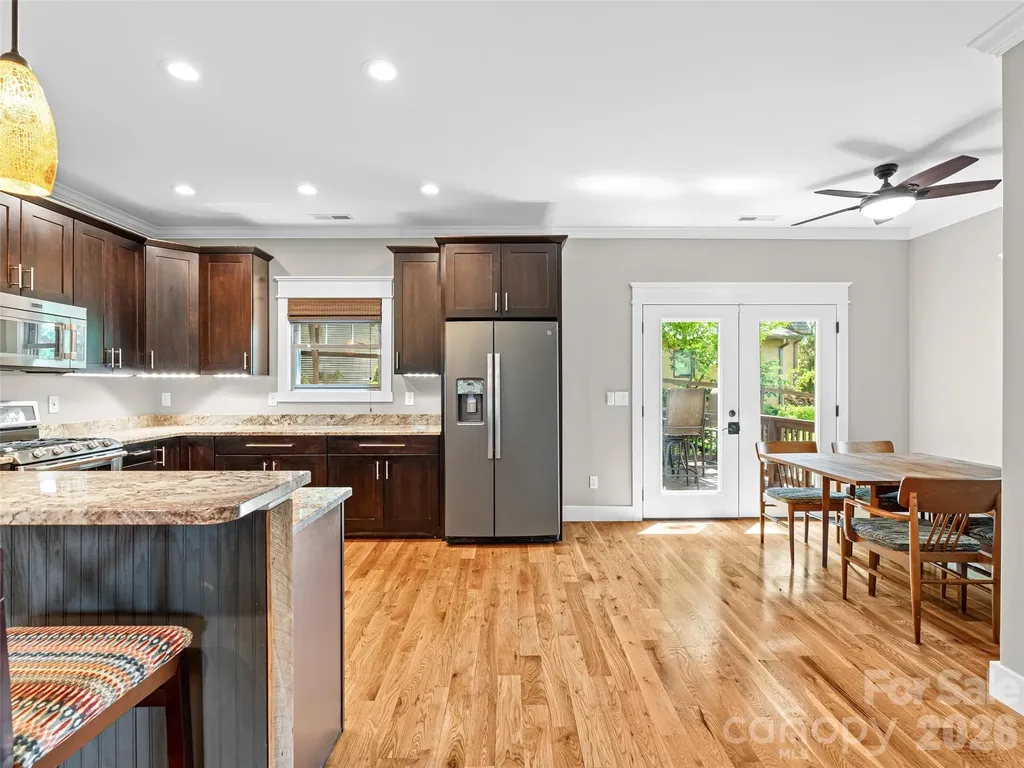 71 Mcclain Street Asheville NC 28803