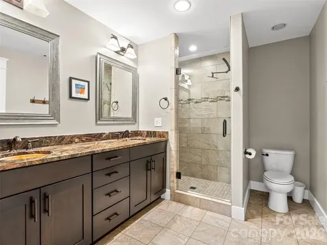 71 Mcclain Street Asheville NC 28803