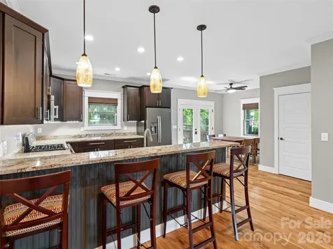 71 Mcclain Street Asheville NC 28803