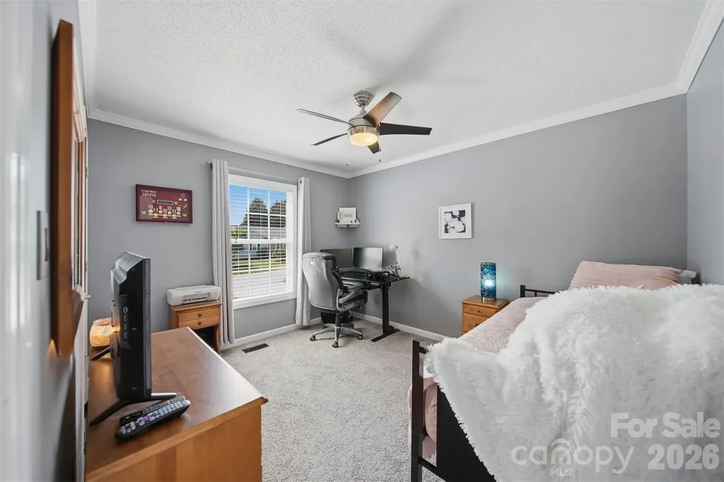 2104 Sheffield Court NW Conover NC 28613