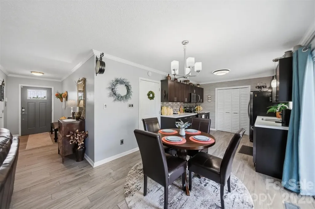 2104 Sheffield Court NW Conover NC 28613