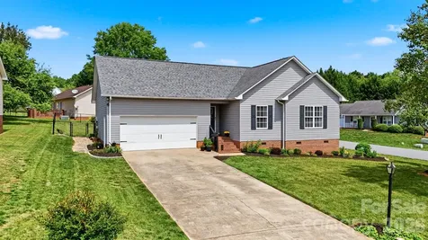 2104 Sheffield Court NW Conover NC 28613