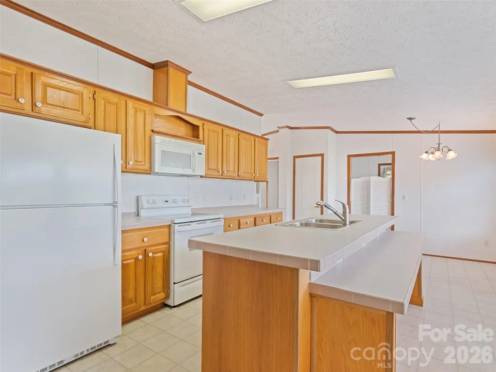 25 Lester Lane Waynesville NC 28785