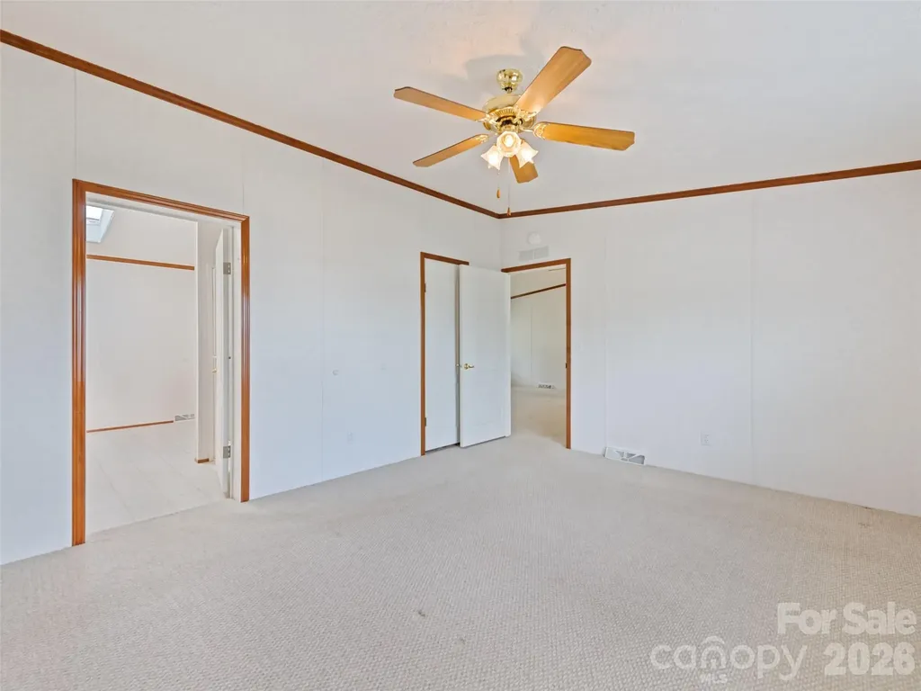25 Lester Lane Waynesville NC 28785