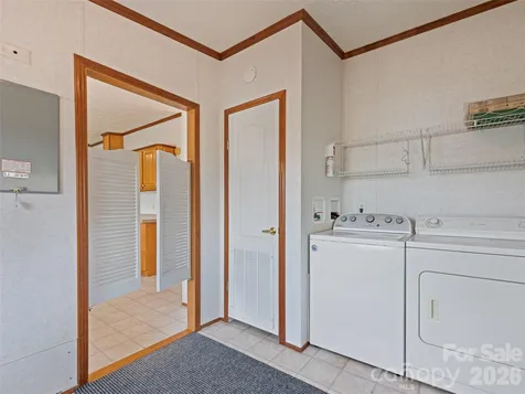 25 Lester Lane Waynesville NC 28785