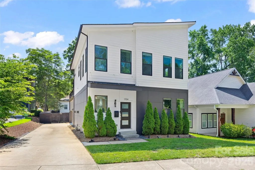 Charlotte NC, 1704 Pegram Street