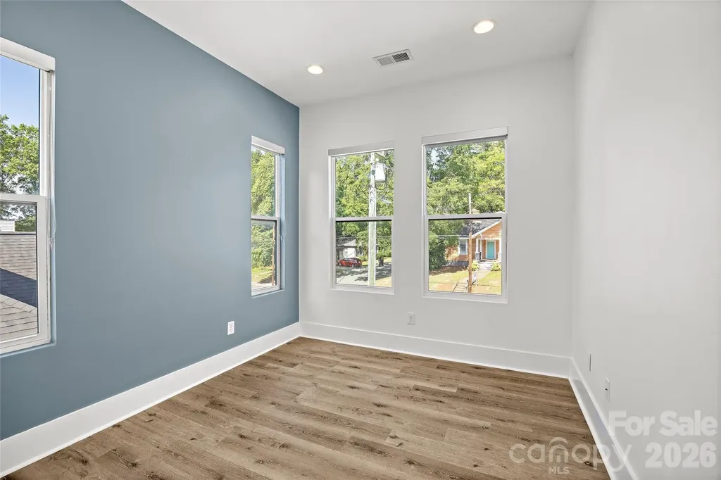 1704 Pegram Street Charlotte NC 28205