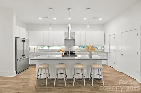 1704 Pegram Street Charlotte NC 28205