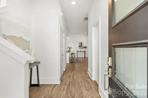 1704 Pegram Street Charlotte NC 28205