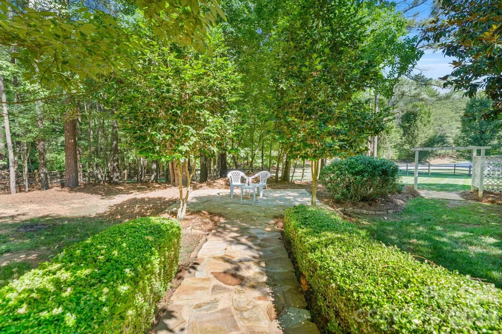 108 Broadview Circle Mooresville NC 28117