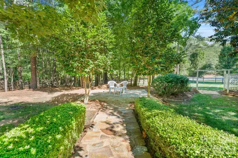 108 Broadview Circle Mooresville NC 28117