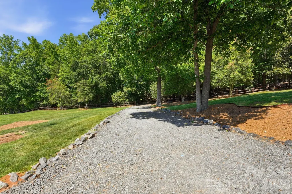 9719 Nine Eagles Lane Charlotte NC 28278