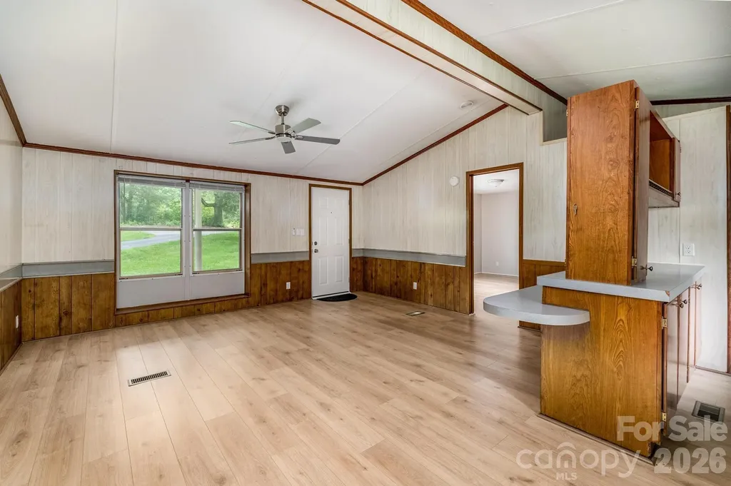 4449 Hickory Highway Statesville NC 28677