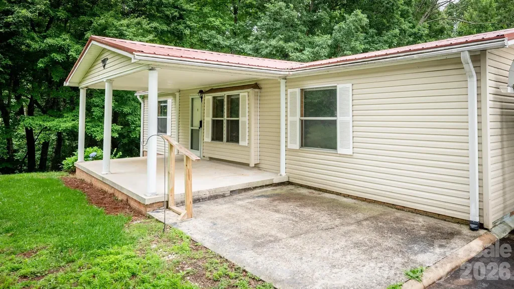 4449 Hickory Highway Statesville NC 28677