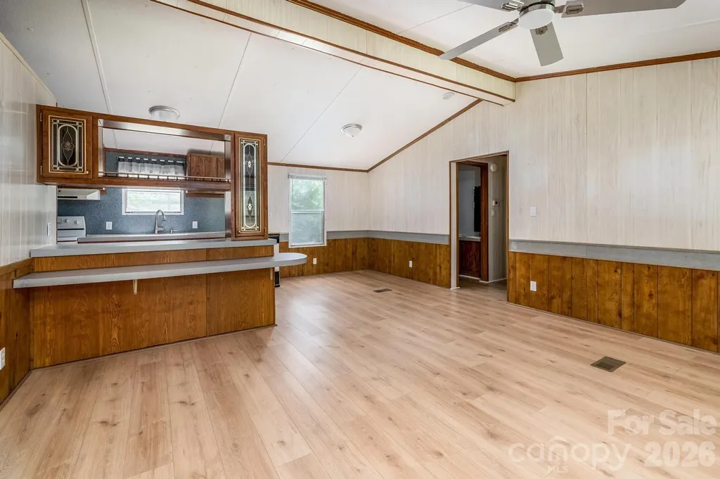 4449 Hickory Highway Statesville NC 28677