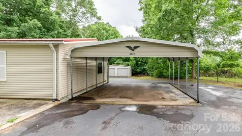 4449 Hickory Highway Statesville NC 28677