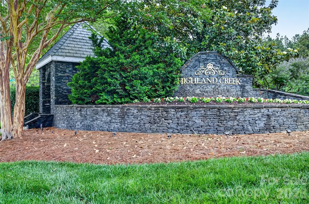 9834 Dominion Crest Drive Charlotte NC 28269