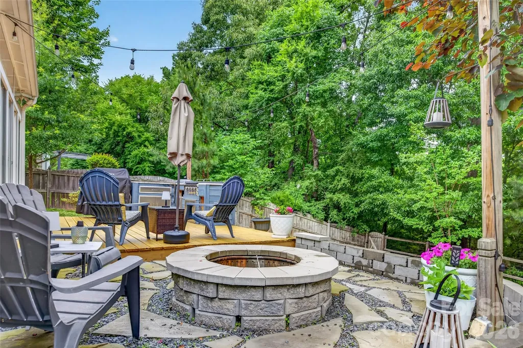 9834 Dominion Crest Drive Charlotte NC 28269